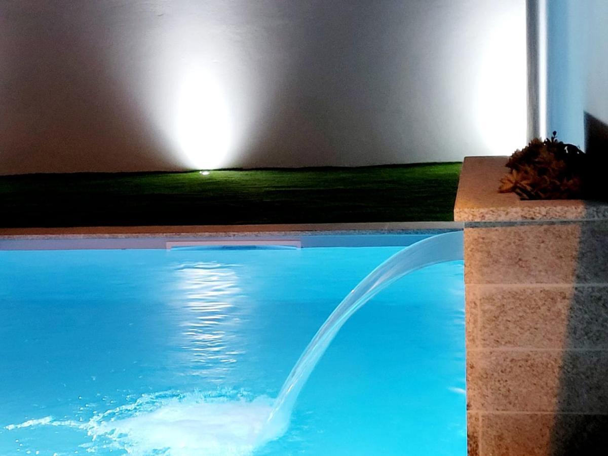 Geresmarinahouse Villa Bagian luar foto