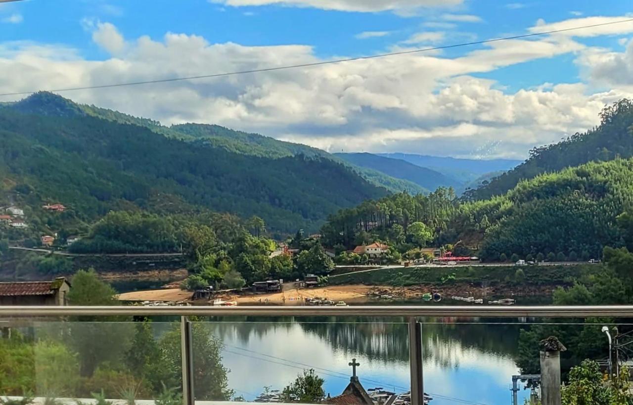 Geresmarinahouse Villa Bagian luar foto