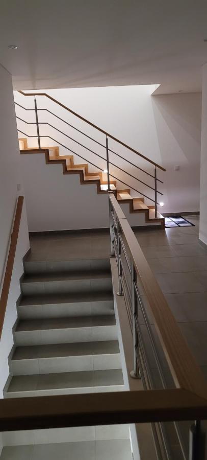 Geresmarinahouse Villa Bagian luar foto